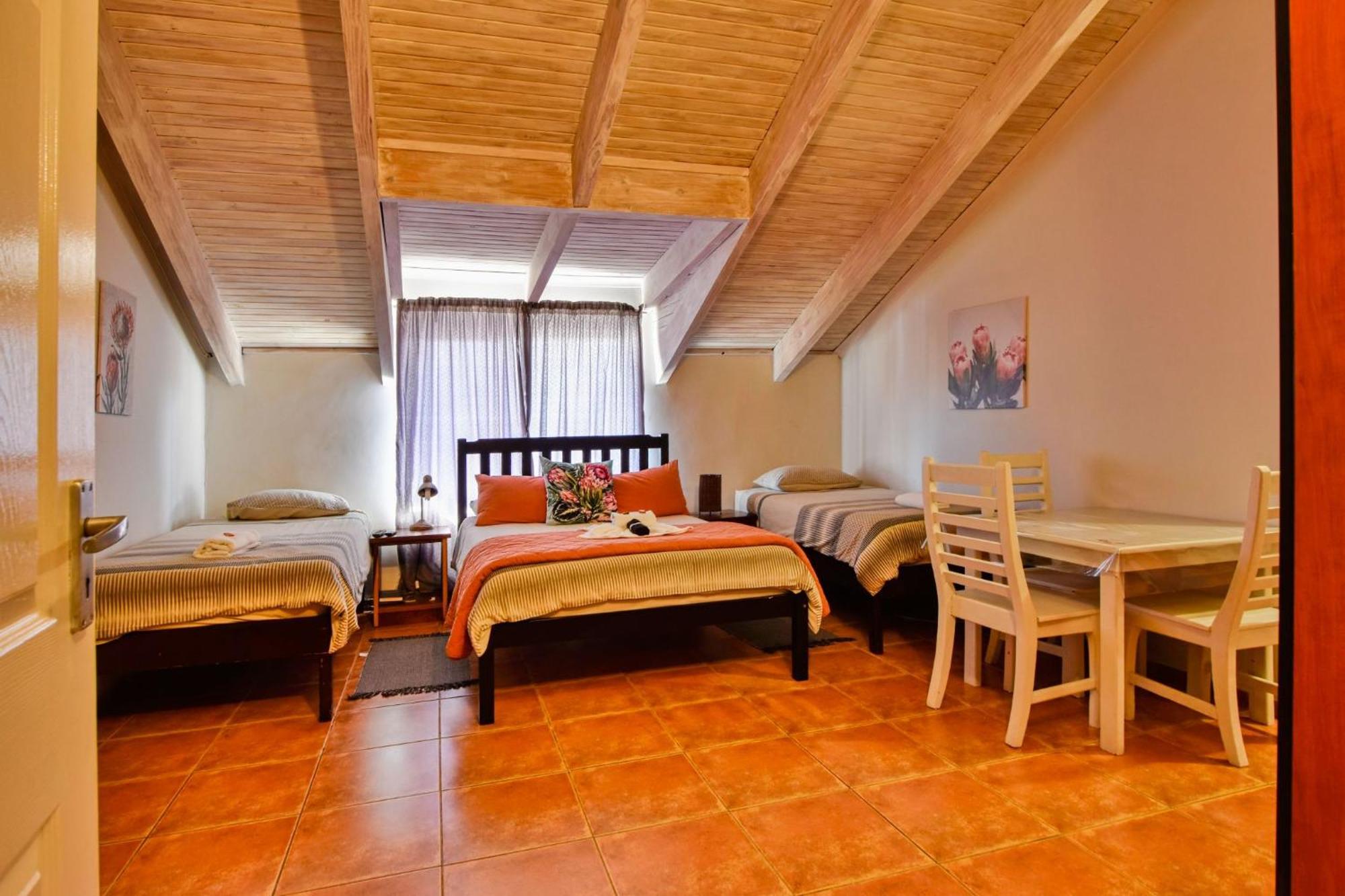 Anandi Guesthouse Свакопмунд Экстерьер фото