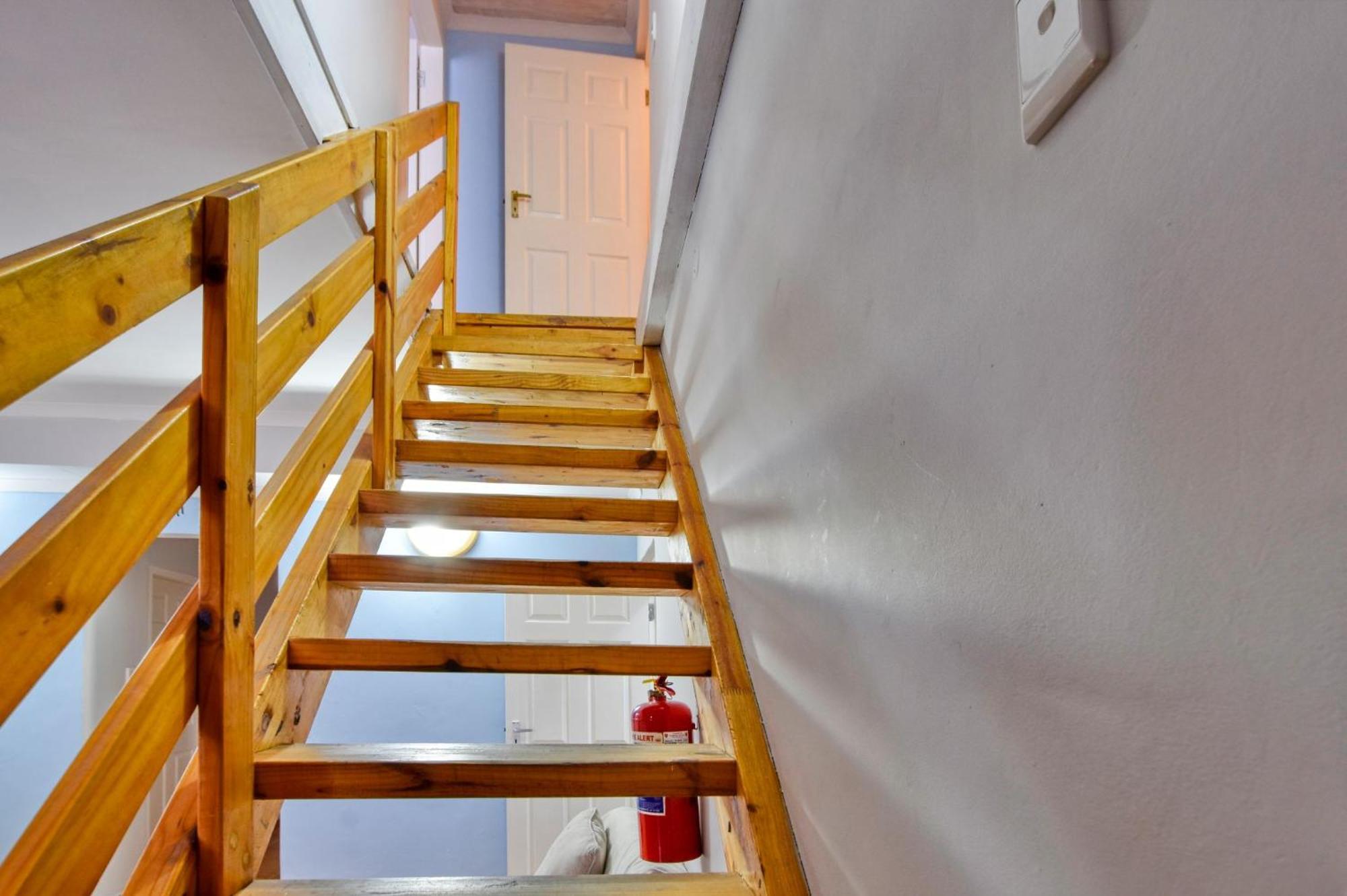 Anandi Guesthouse Свакопмунд Экстерьер фото
