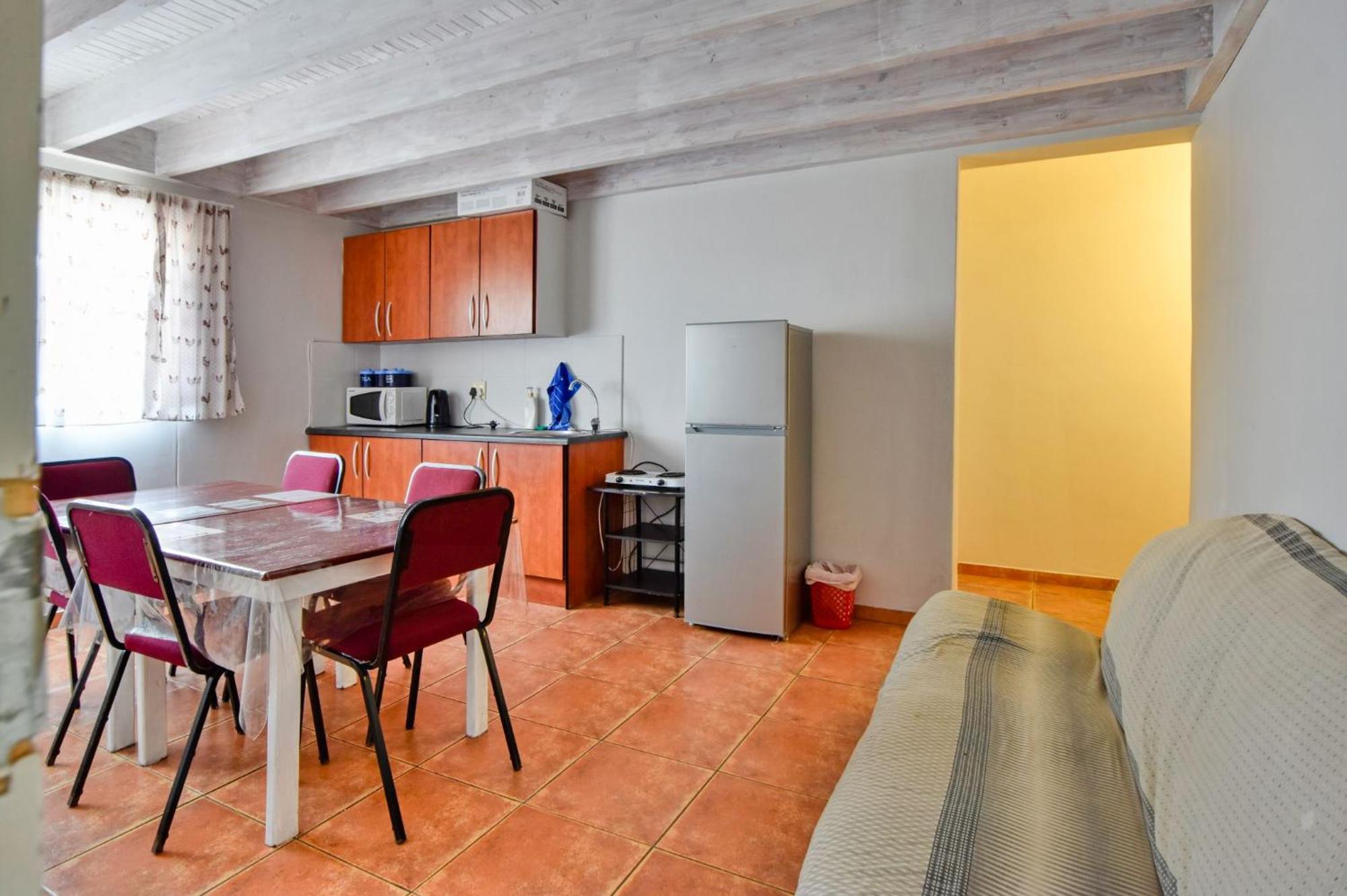 Anandi Guesthouse Свакопмунд Экстерьер фото